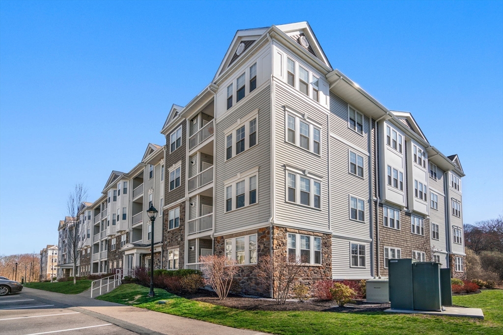 1410 Pennington Drive # 1410