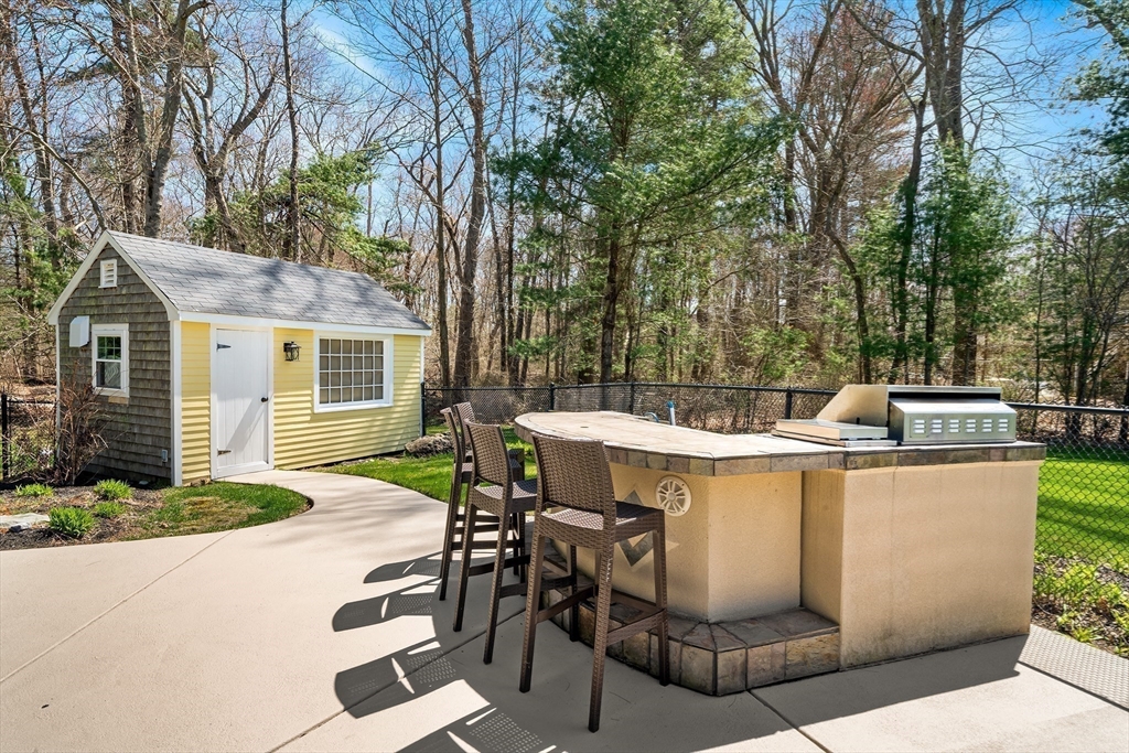 75 Amherst Ave