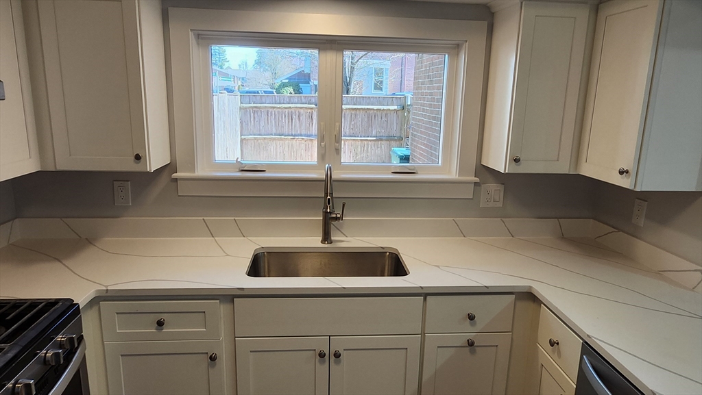 228 Greenbrook Dr # 228