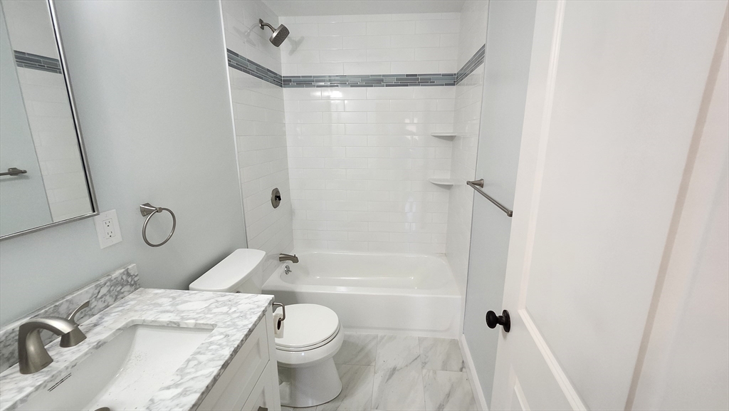 228 Greenbrook Dr # 228