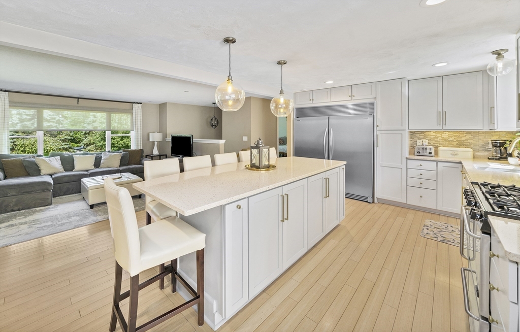 464 Bay Road