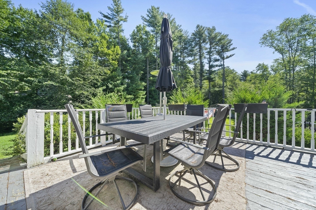 464 Bay Road