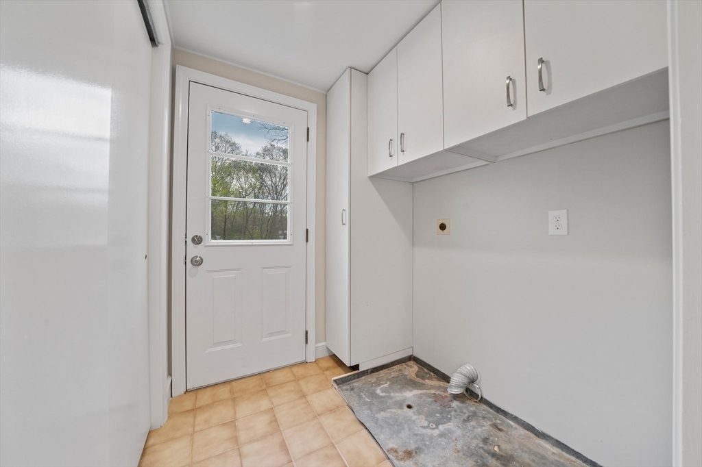 26 Leonard Rd