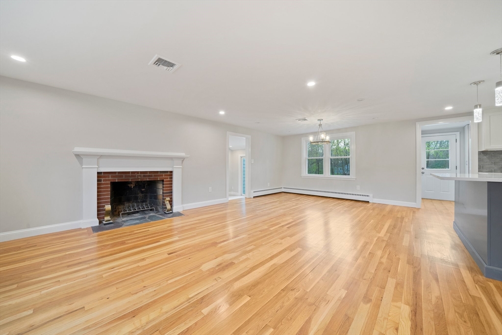 26 Leonard Rd