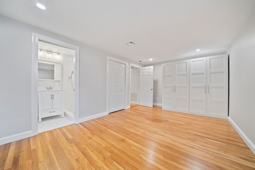 26 Leonard Rd