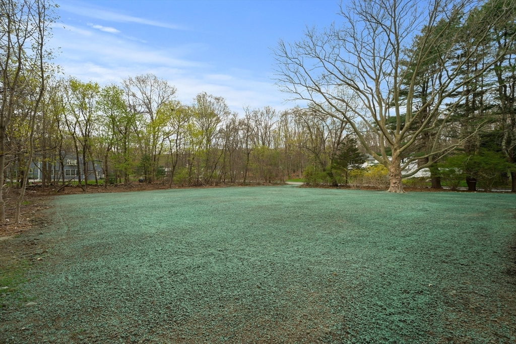 26 Leonard Rd