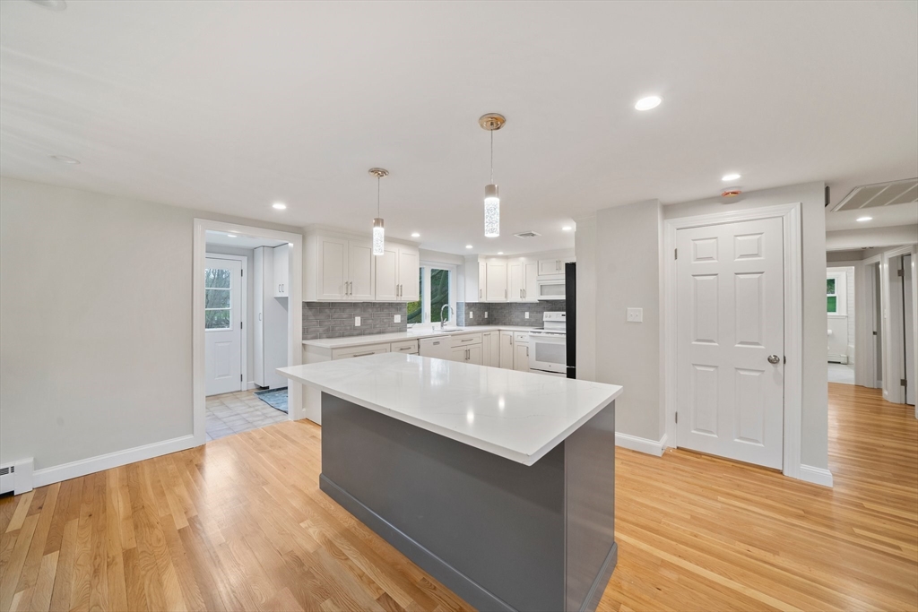 26 Leonard Rd
