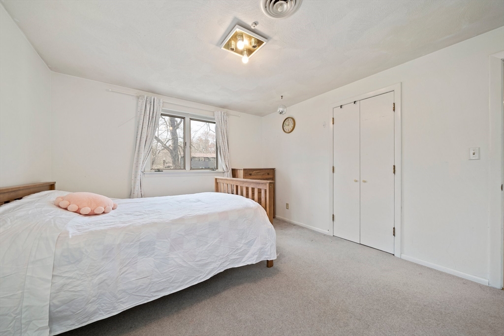 20 Condor Rd