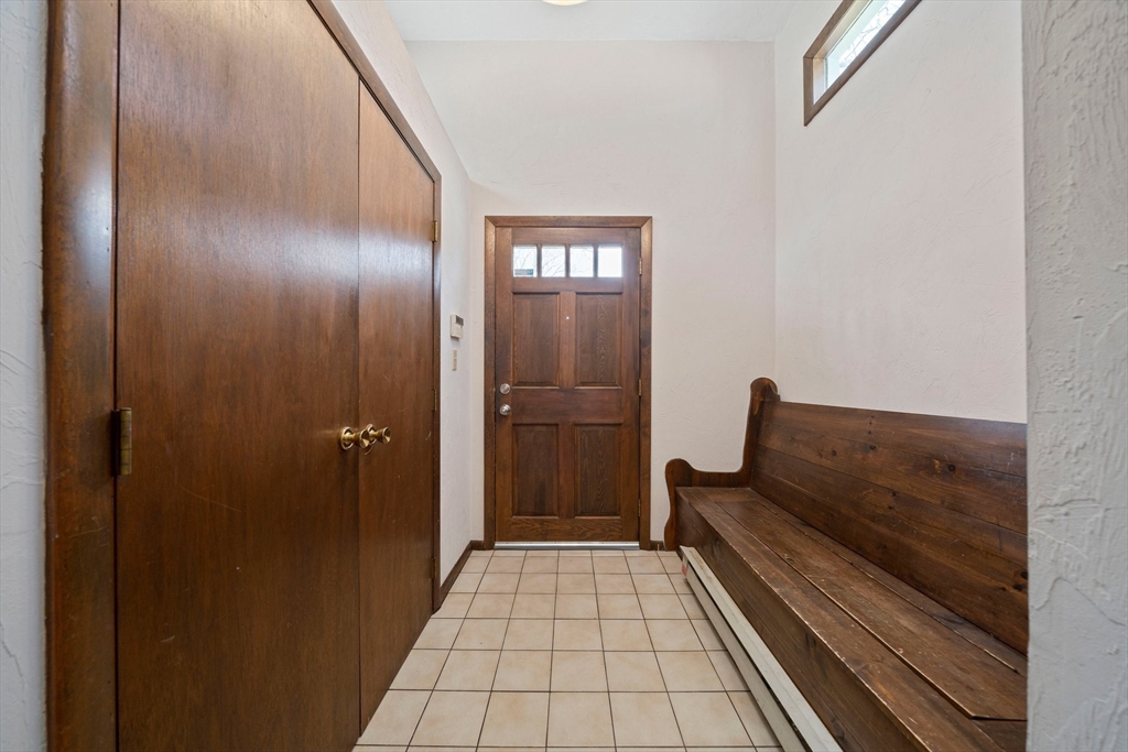 20 Condor Rd
