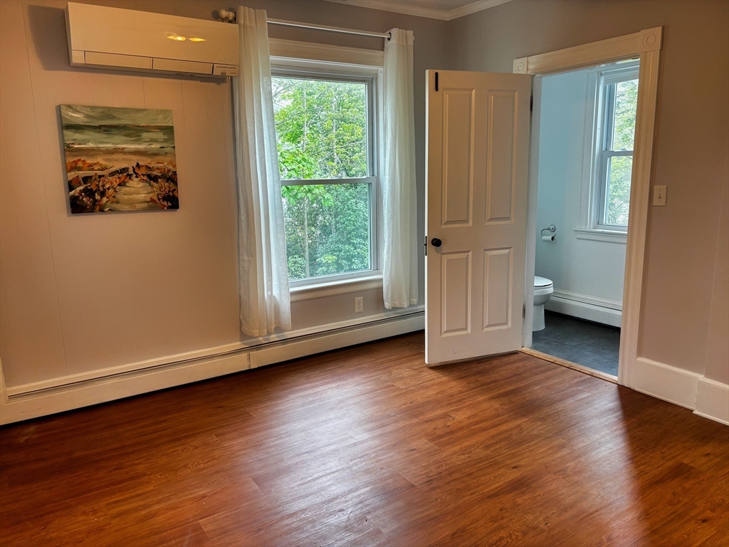1048 Main St