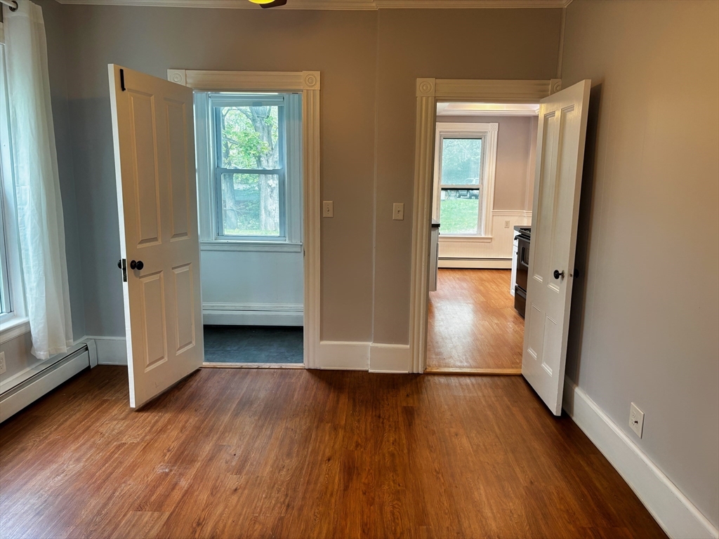1048 Main St