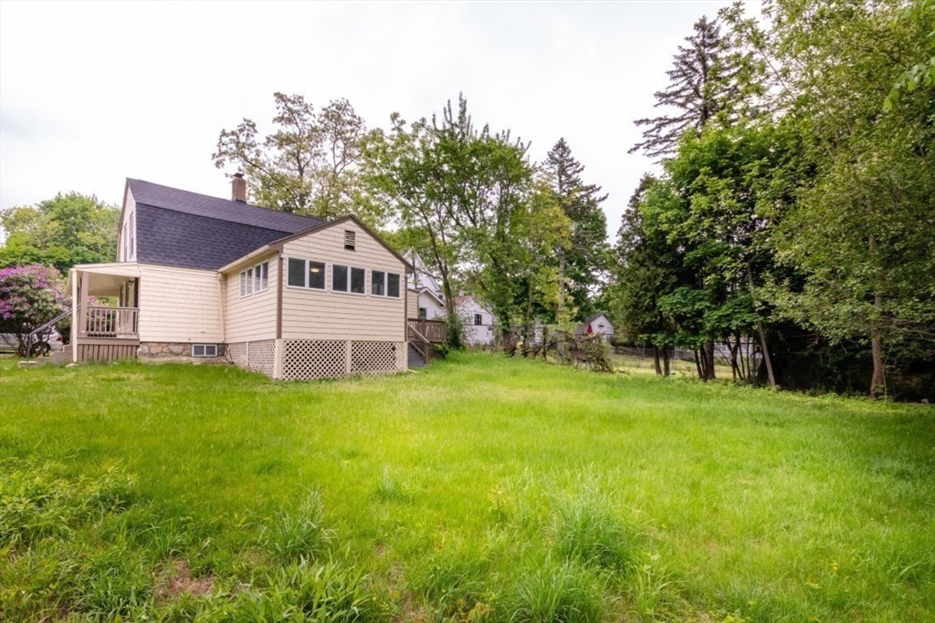 67 Thatcher St