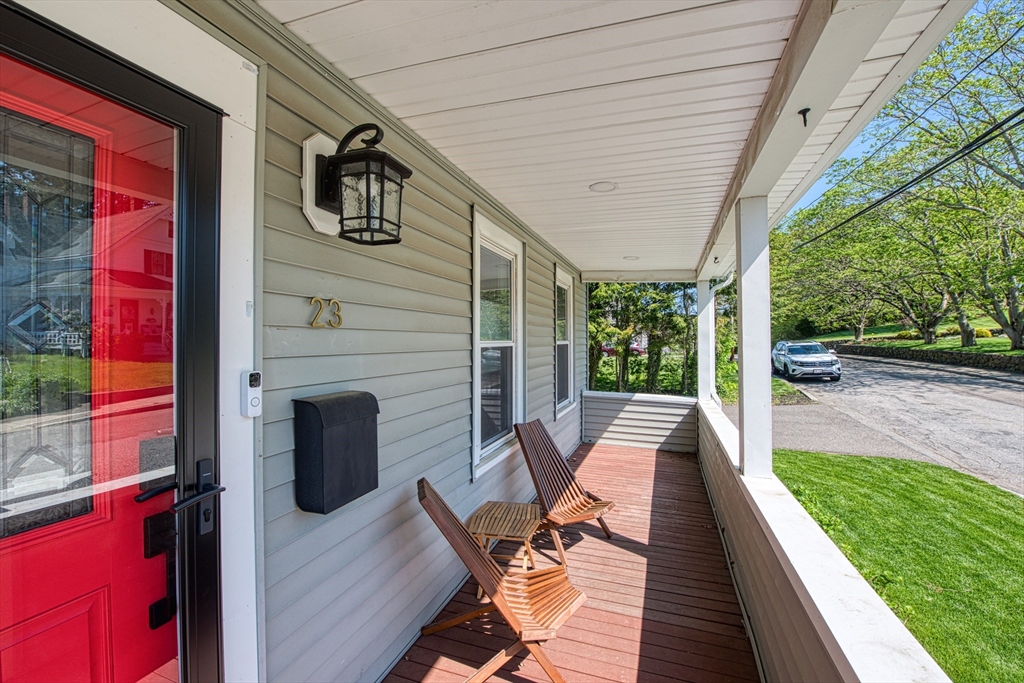 23 Seaver St