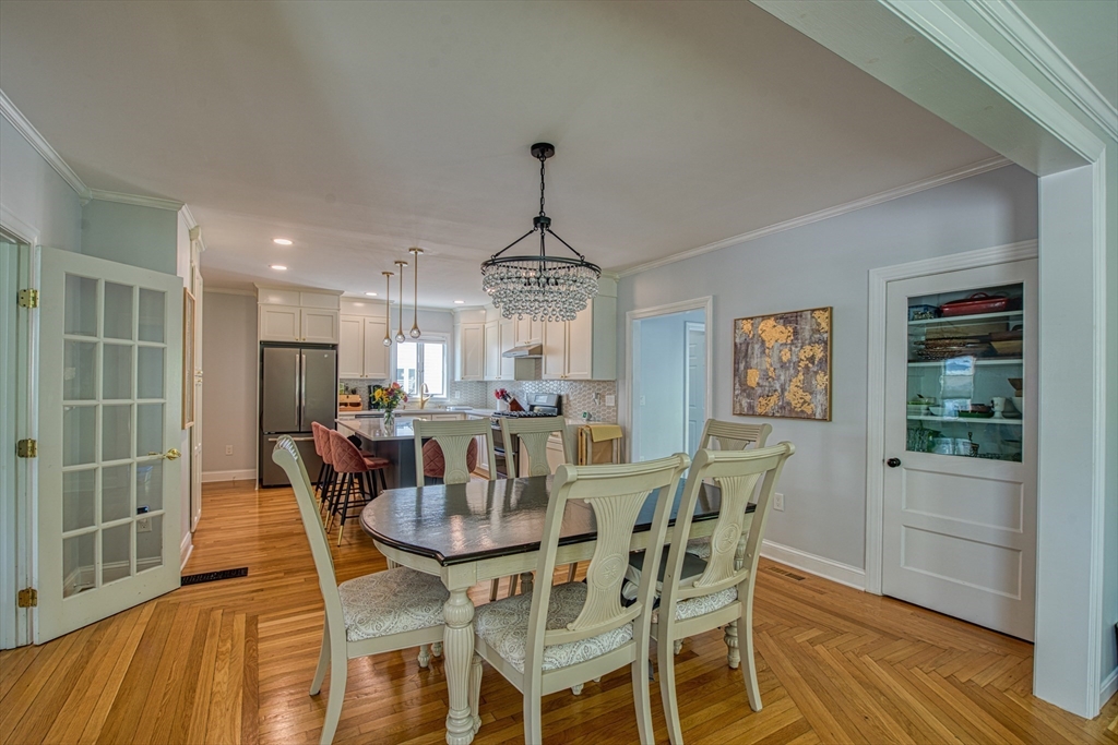 23 Seaver St