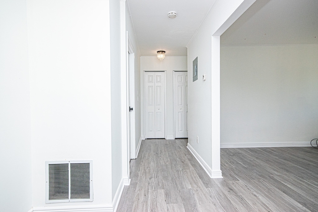 41 Bayberry Dr # 4