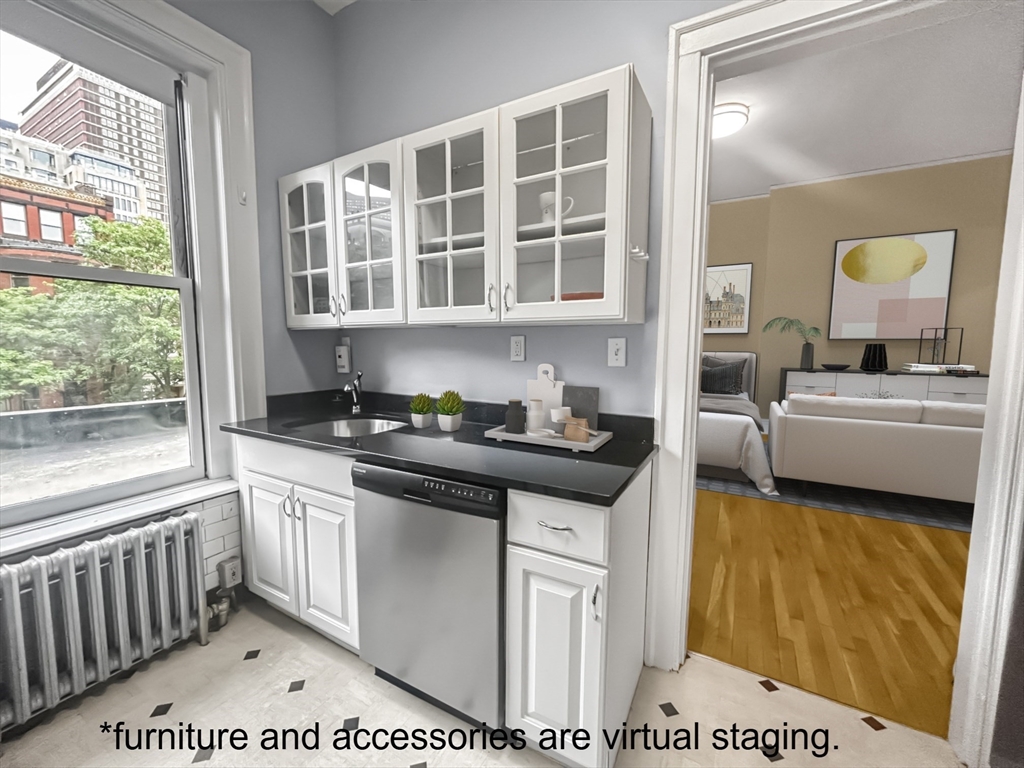 229 Newbury Street # 2