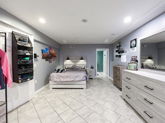 261 Honorable Gordon M Owen R