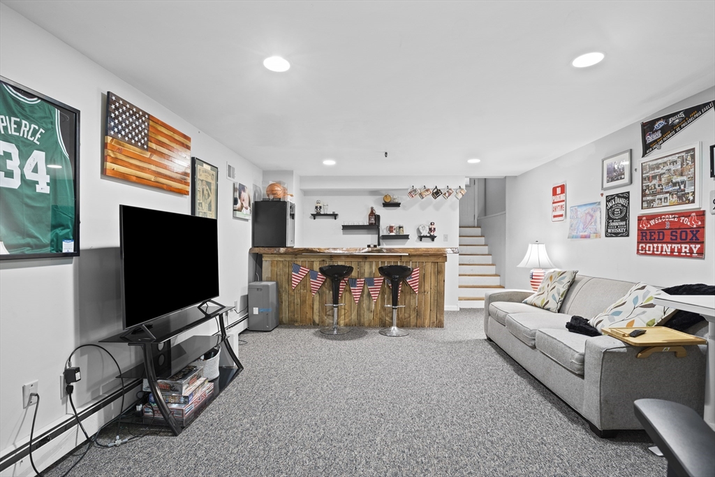 37 Village Woods Road