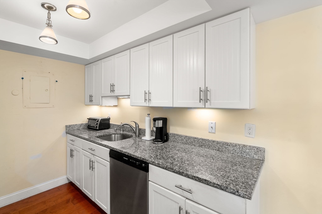 990 Massachusetts Avenue # A37