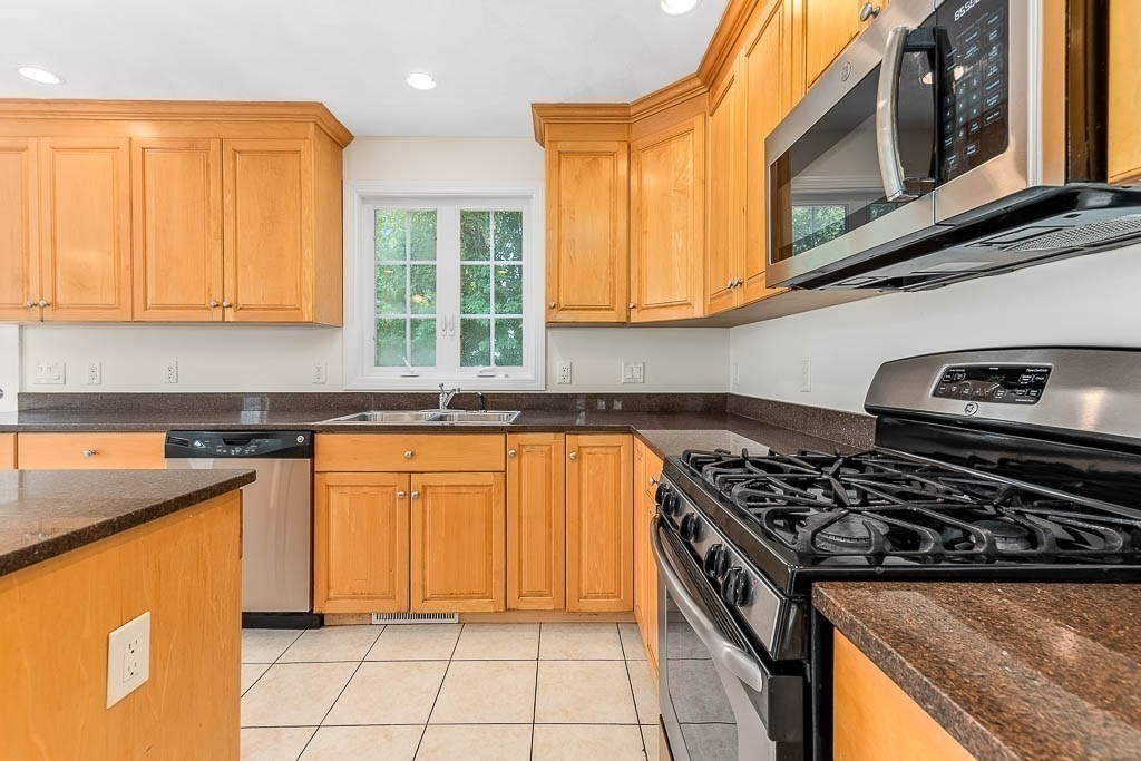 45 Violet Avenue # 45