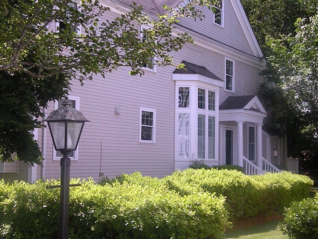 19 Margauxs Way # 19