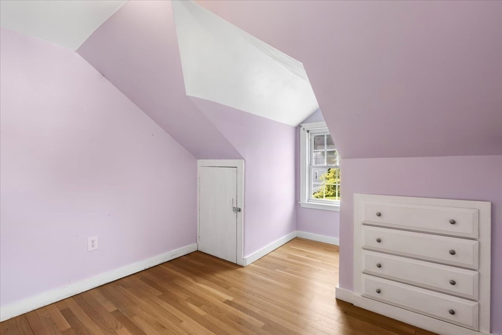 5 Marston Rd