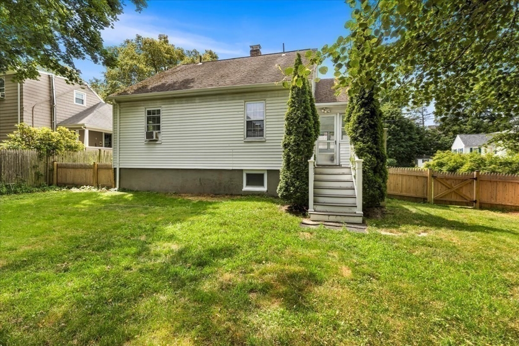 5 Marston Rd