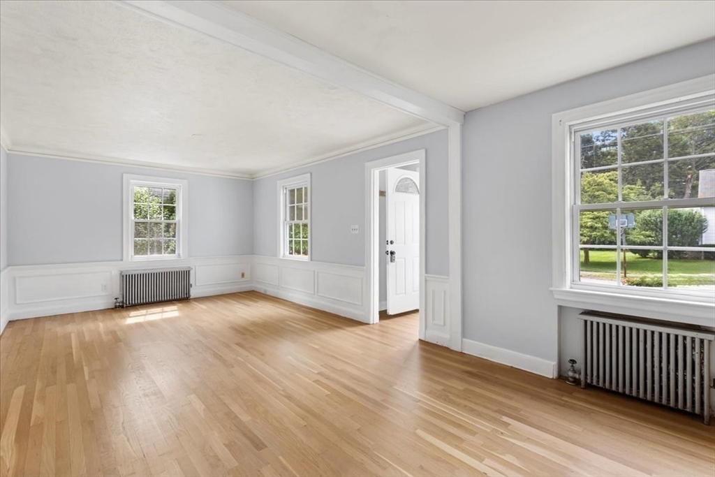 5 Marston Rd