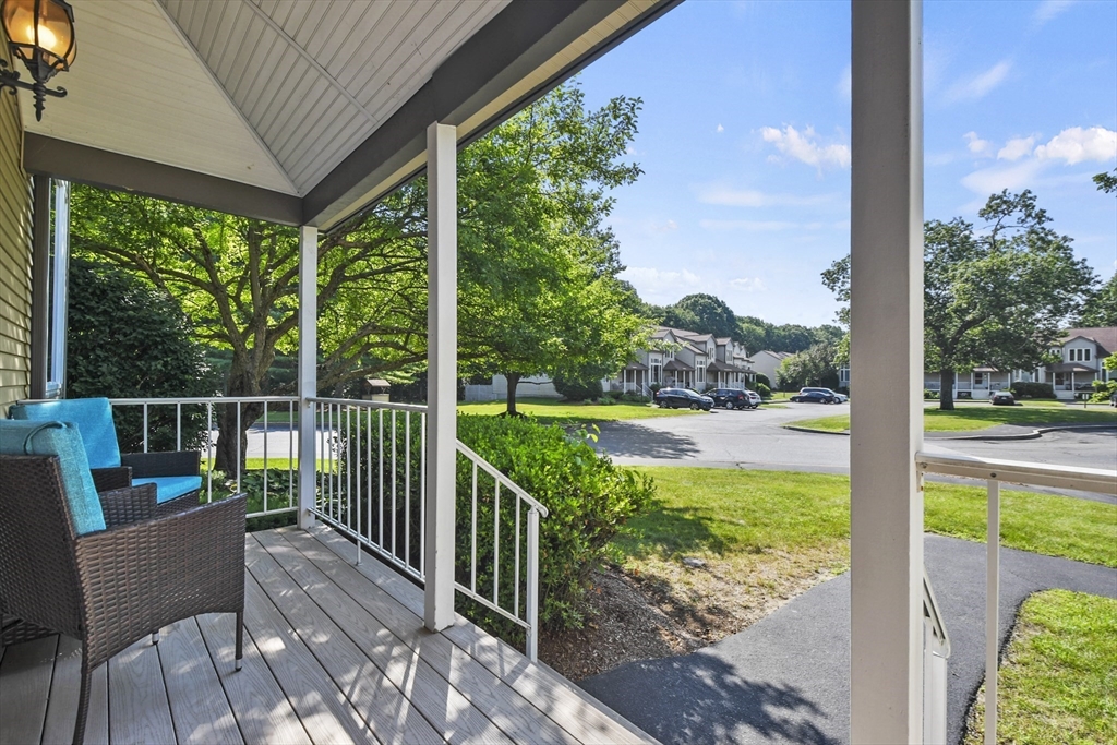 1 Willow Pond Dr # 1