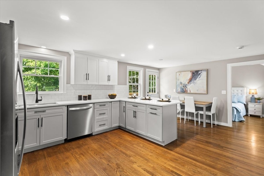 15 Intervale Rd