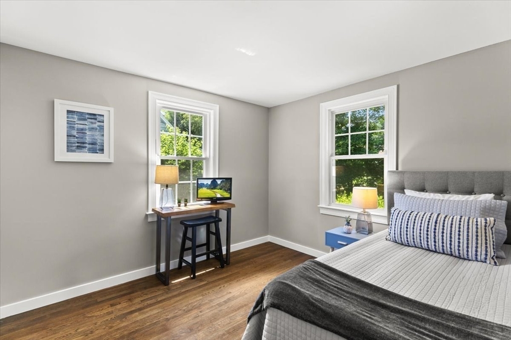15 Intervale Rd