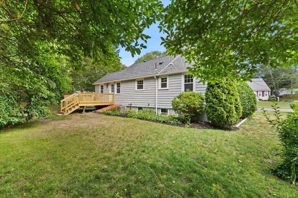 15 Intervale Rd