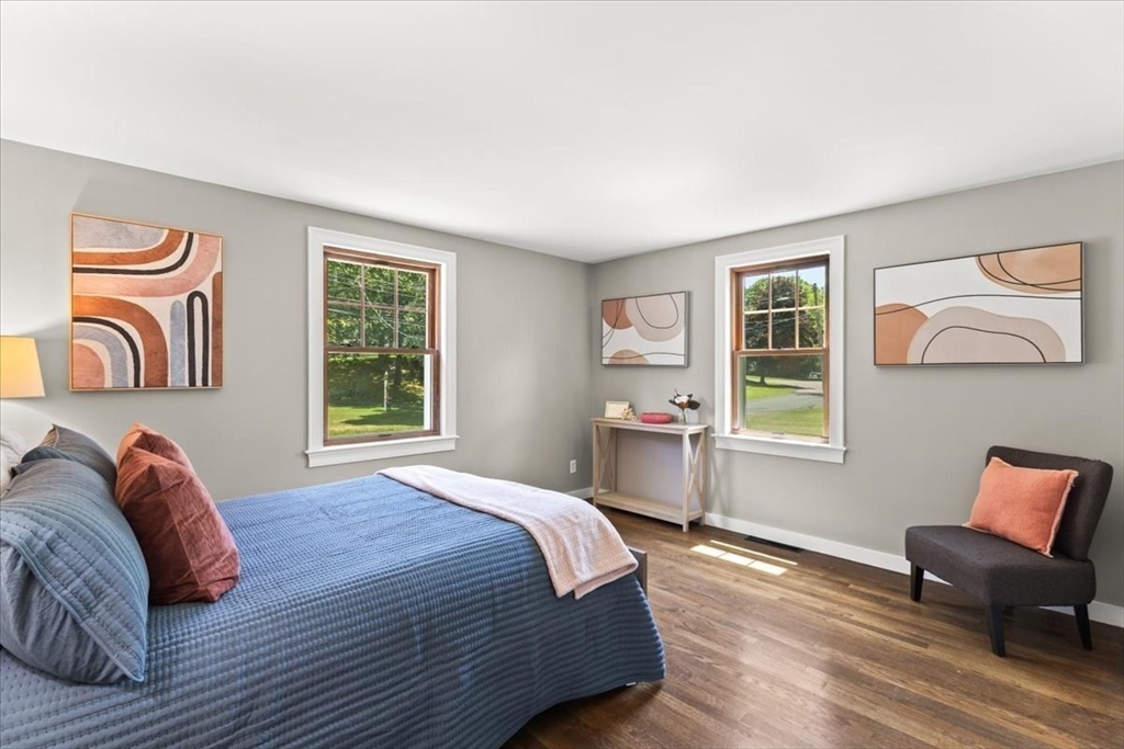 15 Intervale Rd