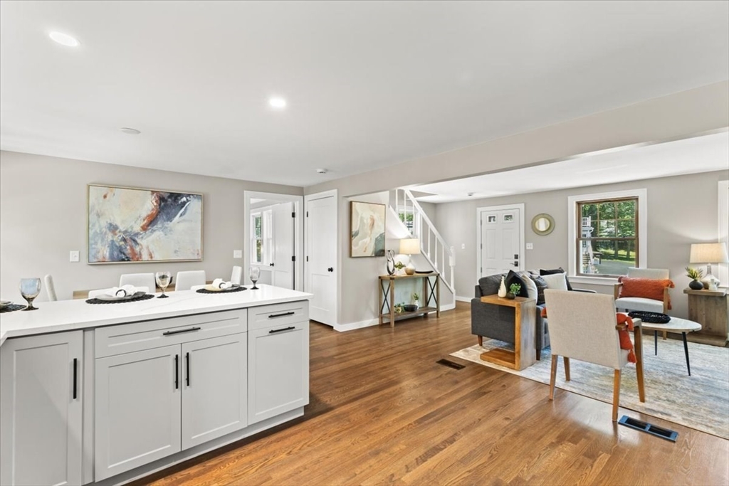 15 Intervale Rd