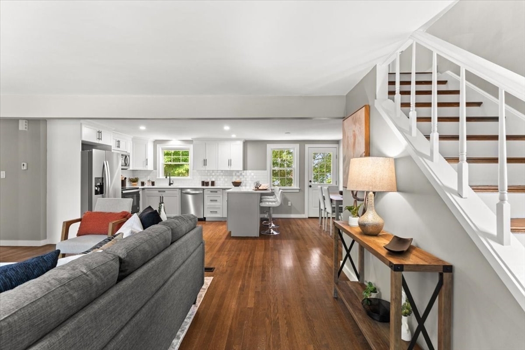 15 Intervale Rd
