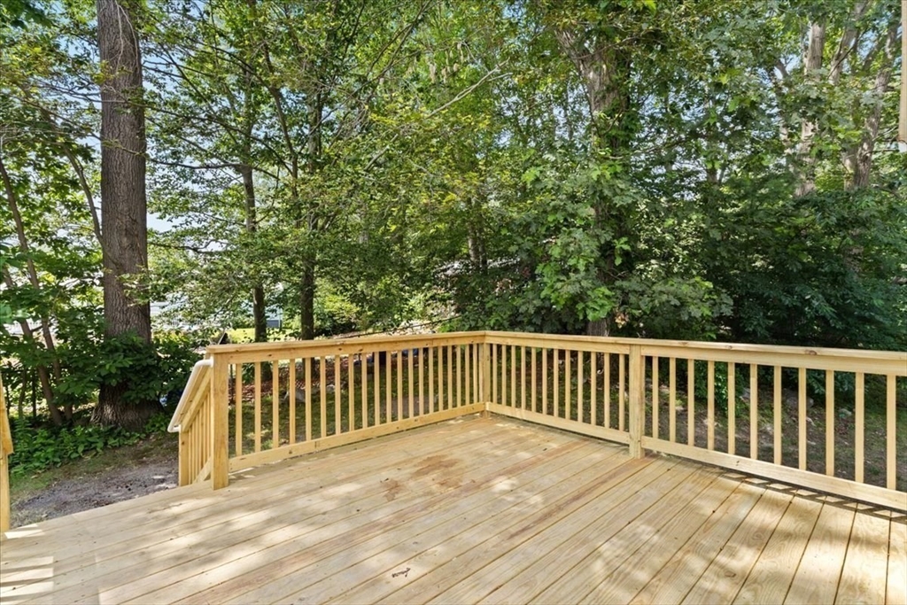 15 Intervale Rd