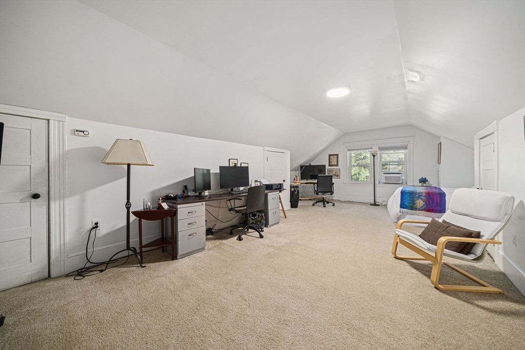 54 Brook Rd