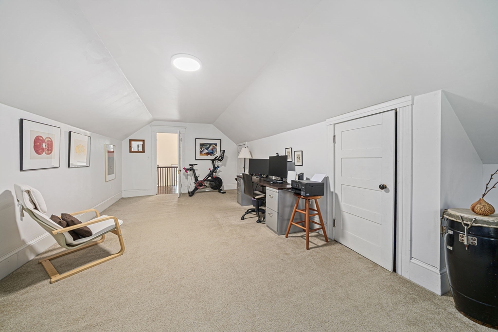 54 Brook Rd