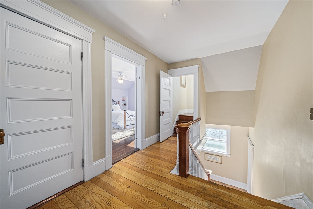 54 Brook Rd