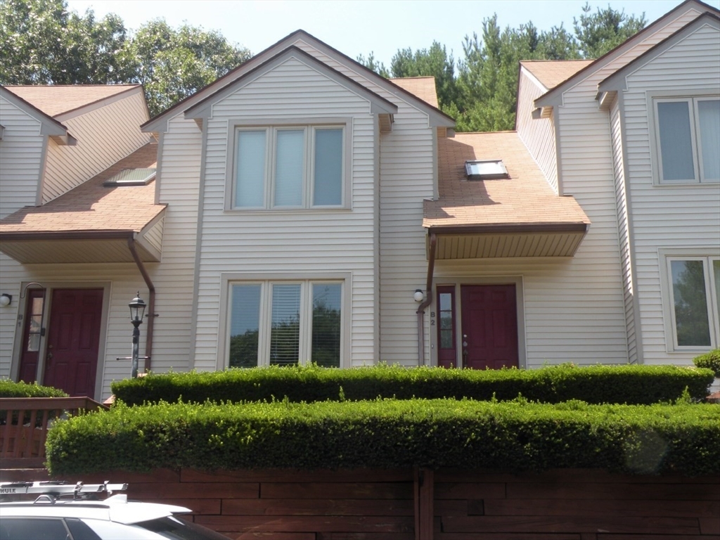 41 Elm Street # B2