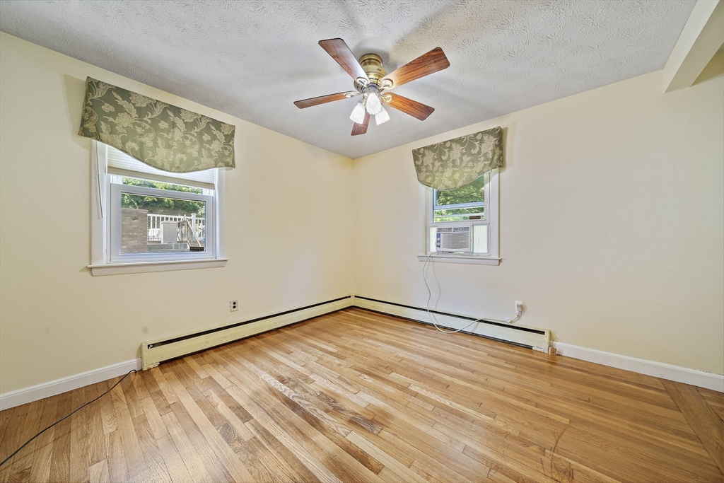 475 E Main Street