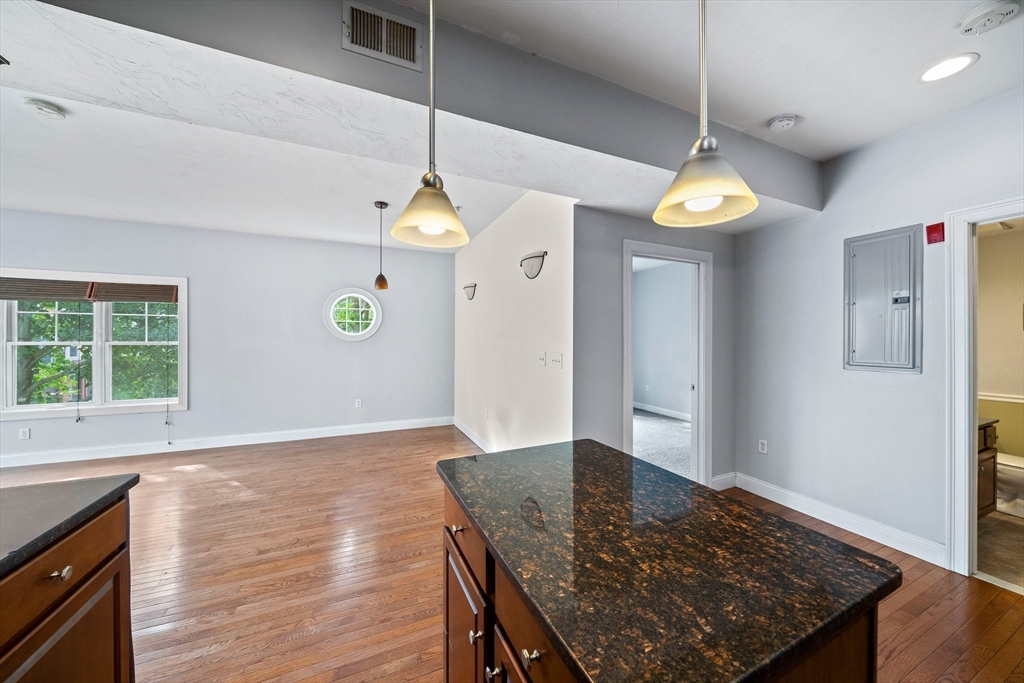 163 Rumford Ave # 204