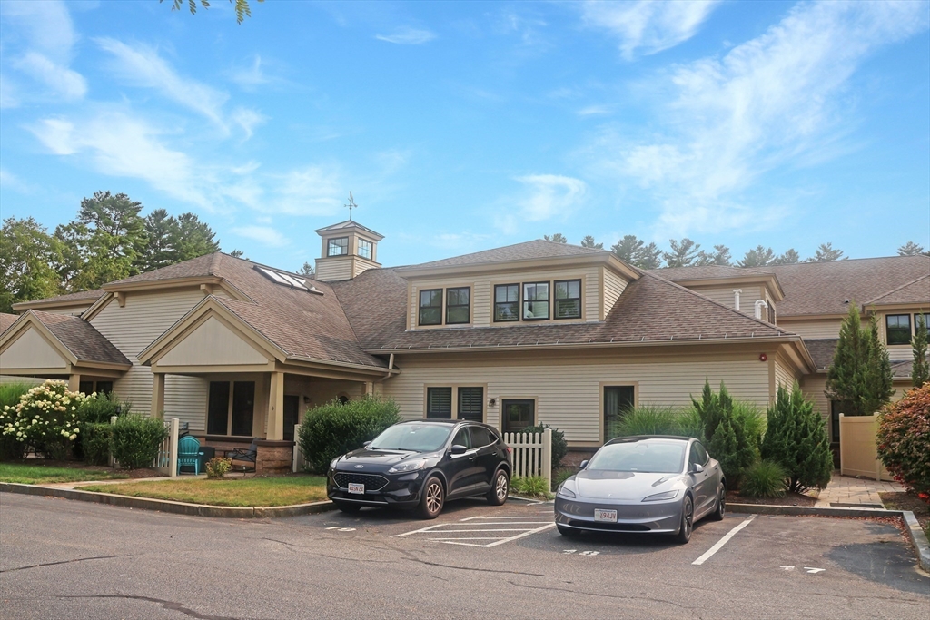 599 Washington St # 7, Pembroke Unit: 7