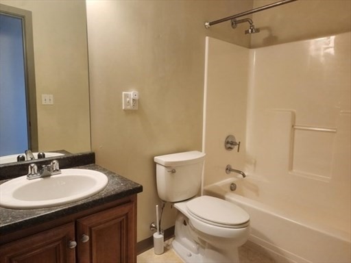 146 Court Street # 204