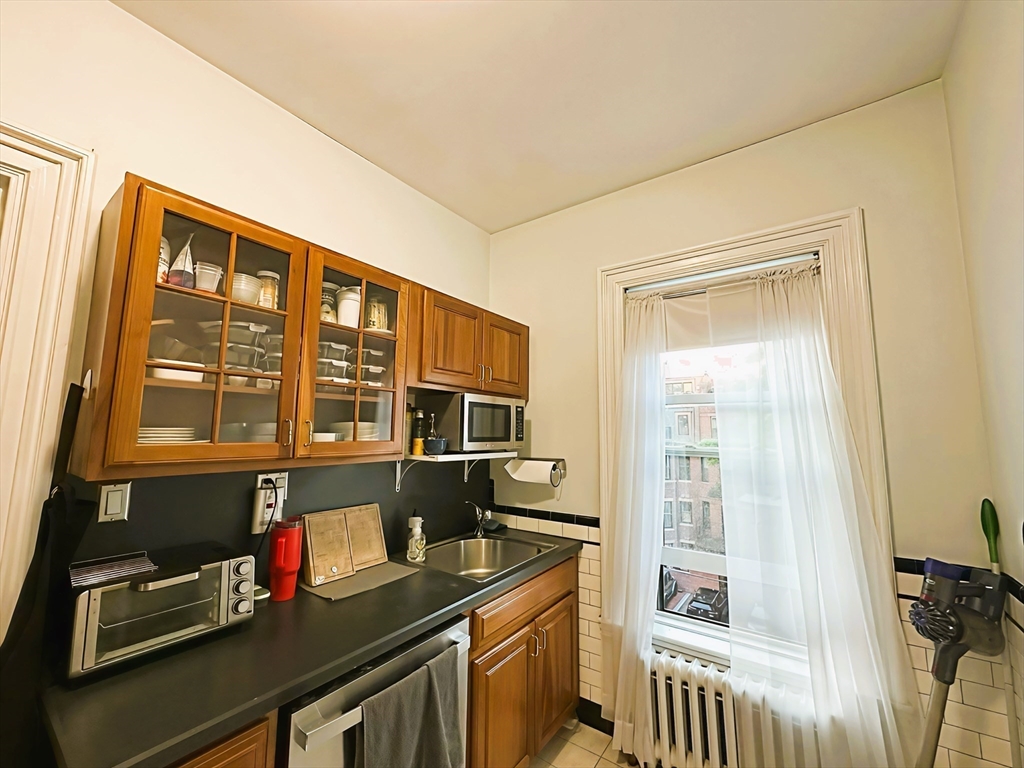 229 Newbury Street # 5