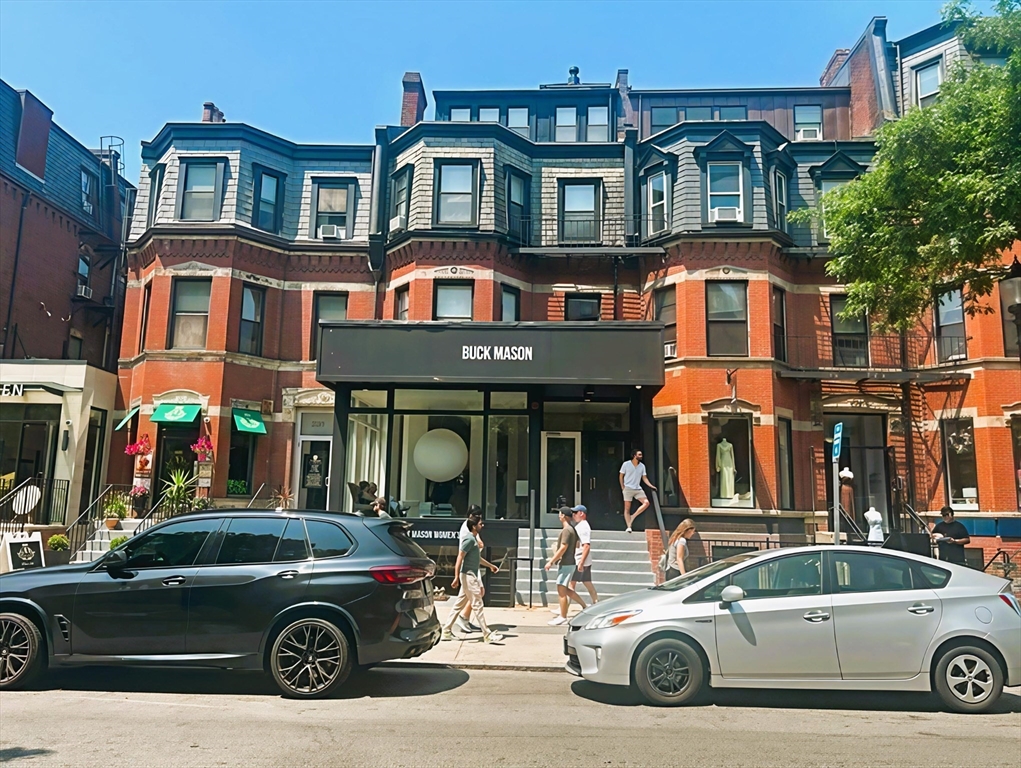 229 Newbury Street # 5