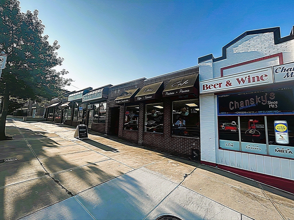 1706 Commonwealth Ave # 31