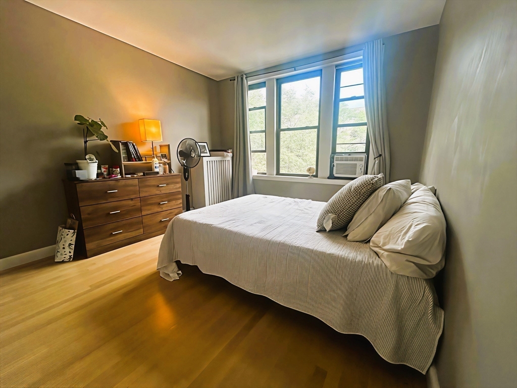 1706 Commonwealth Ave # 31