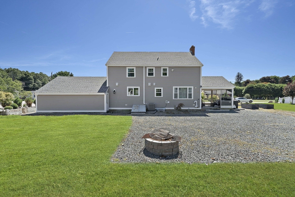 1 Breton Dr