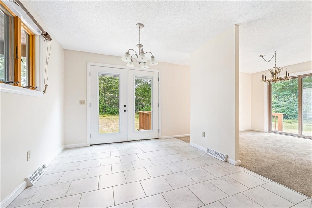 110 Queens Brook Rd, Pembroke